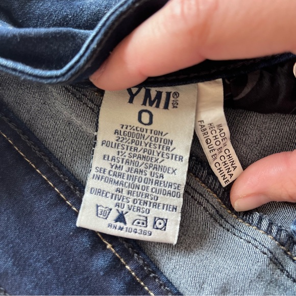 YMI Faded Semi-Stretch Dark-wash Skinny Jeans. Junior’s Size 0. Cotton/Spandex - Picture 6 of 7